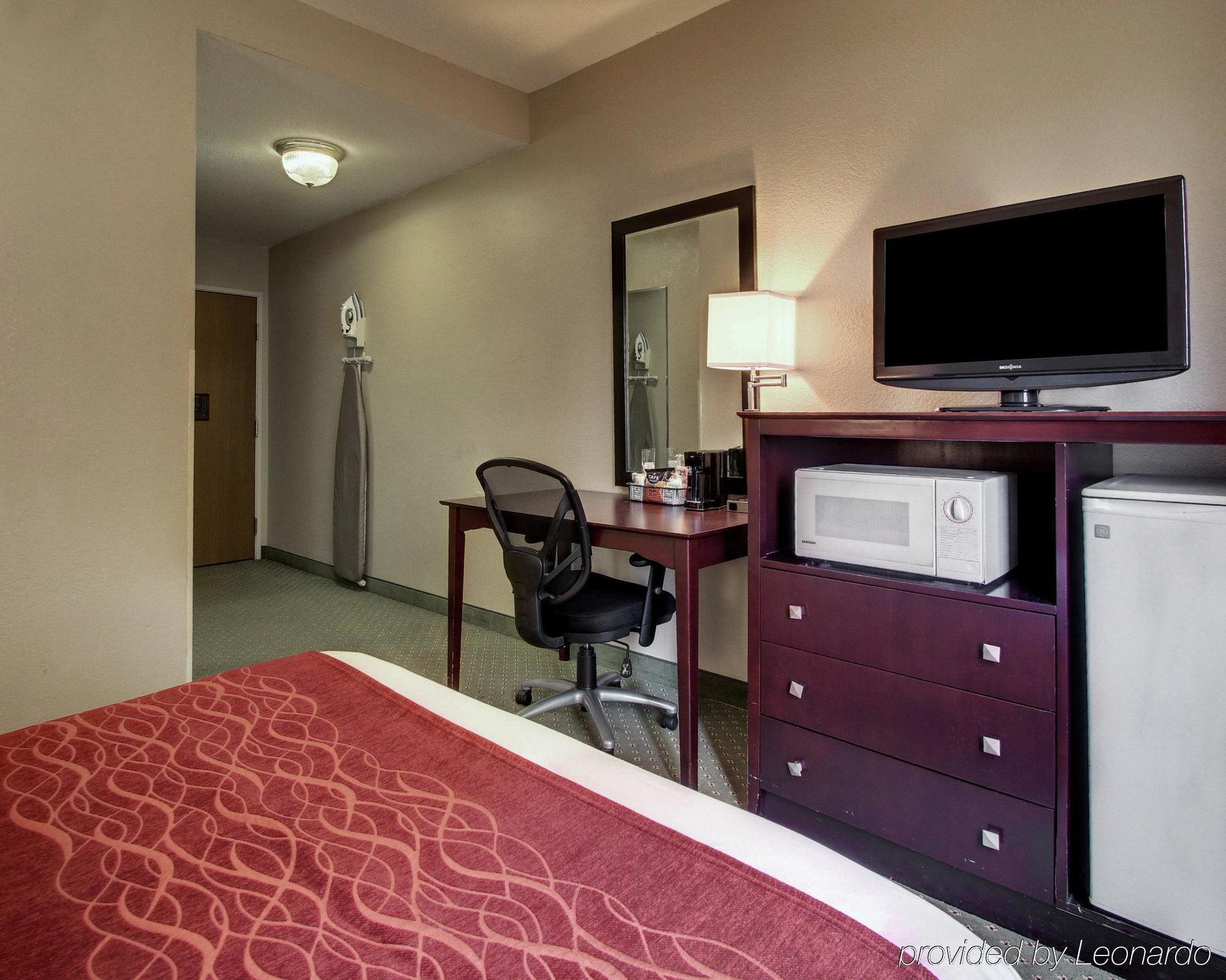 Columbia Inn & Suites Εξωτερικό φωτογραφία