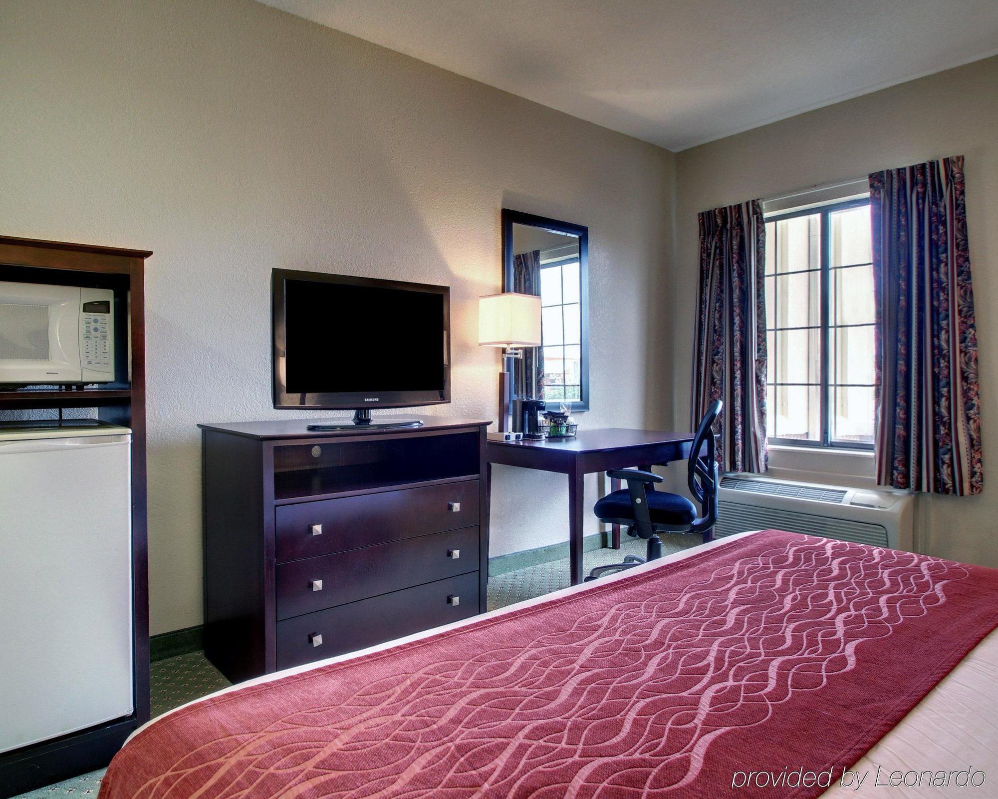 Columbia Inn & Suites Εξωτερικό φωτογραφία